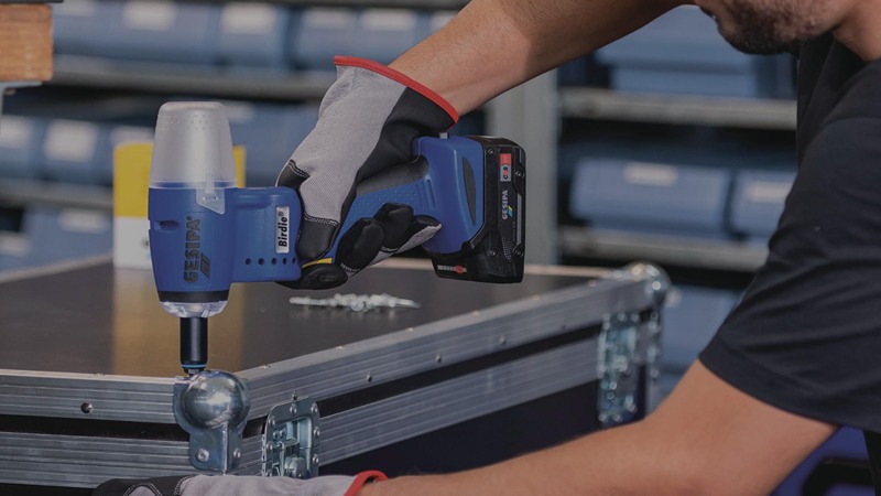 کاربردهای انبر پرچ