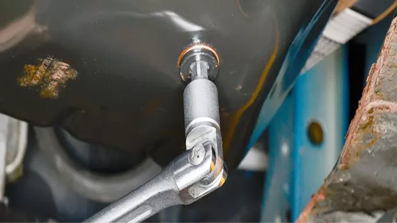 چرا زمان تعویض فیلتر روغن اهمیت دارد؟